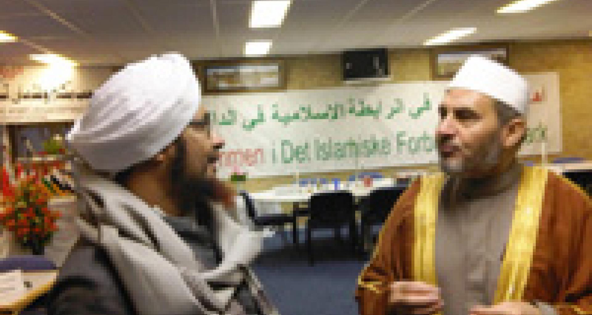 مع الدكتور البرازي في مقر الرابطة الإسلامية