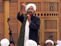 كلمة الحبيب عمر في ذكرى افتتاح الدار 1434هـ كلمة الحبيب عمر في ذكرى افتتاح الدار 1434هـ