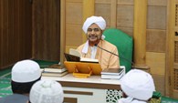 شرح الموطأ -73- كتاب الصلاة، باب الرخصة في صلاة المرأة في الدرع والخمار، من حديث: (أن عائشة زوج النبي صلى الله عليه وسلم كانت تصلي في الدرع والخمار ..) شرح الموطأ -73- كتاب الصلاة، باب الرخصة في صلاة المرأة في الدرع والخمار، من حديث: (أن عائشة زوج النبي صلى الله عليه وسلم كانت تصلي في الدرع والخمار ..)