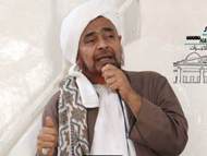 مذاكرة الحبيب عمر في تشييع جنازة الحبيب محسن بن حامد الحداد رحمه الله مذاكرة الحبيب عمر في تشييع جنازة الحبيب محسن بن حامد الحداد رحمه الله