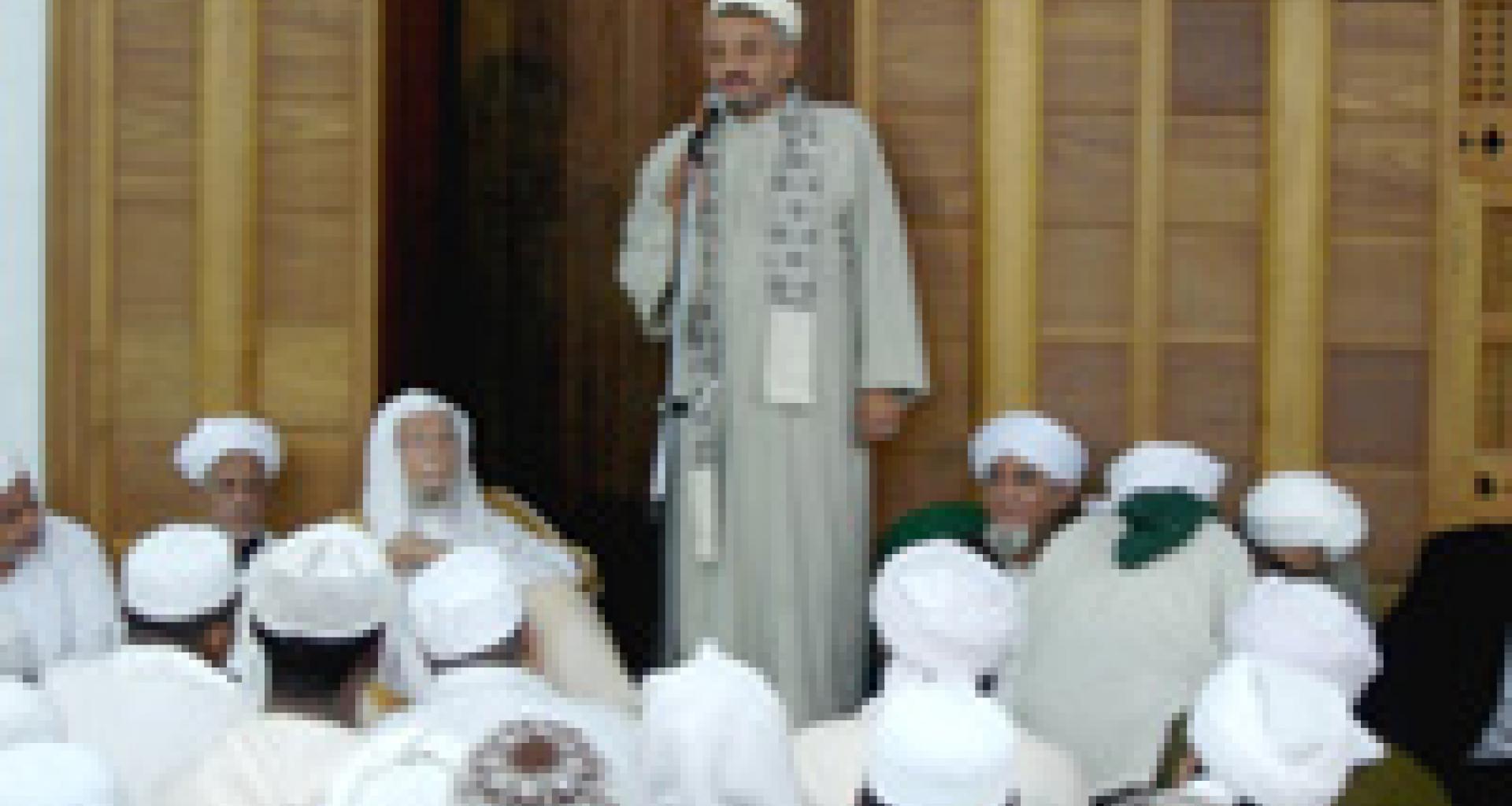 معالي القاضي الهتار يلقي كلمته معالي القاضي الهتار يلقي كلمته