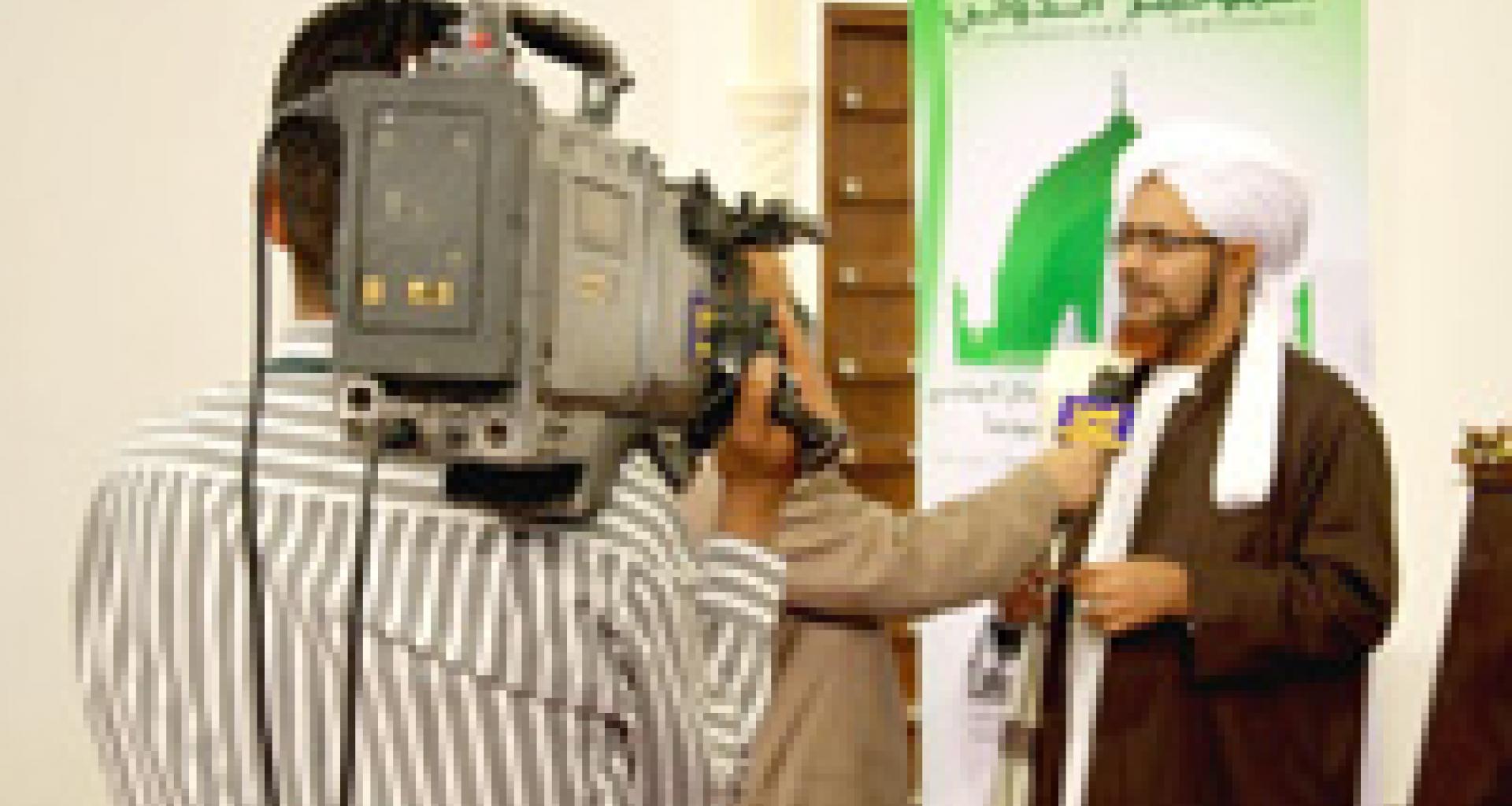 قناة اليمن الفضائية في حوار مع الحبيب قناة اليمن الفضائية في حوار مع الحبيب