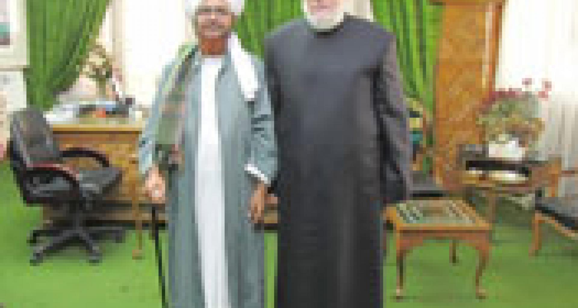 الحبيب عمر مع الشيخ الدكتور  علي جمعة في مكتبه