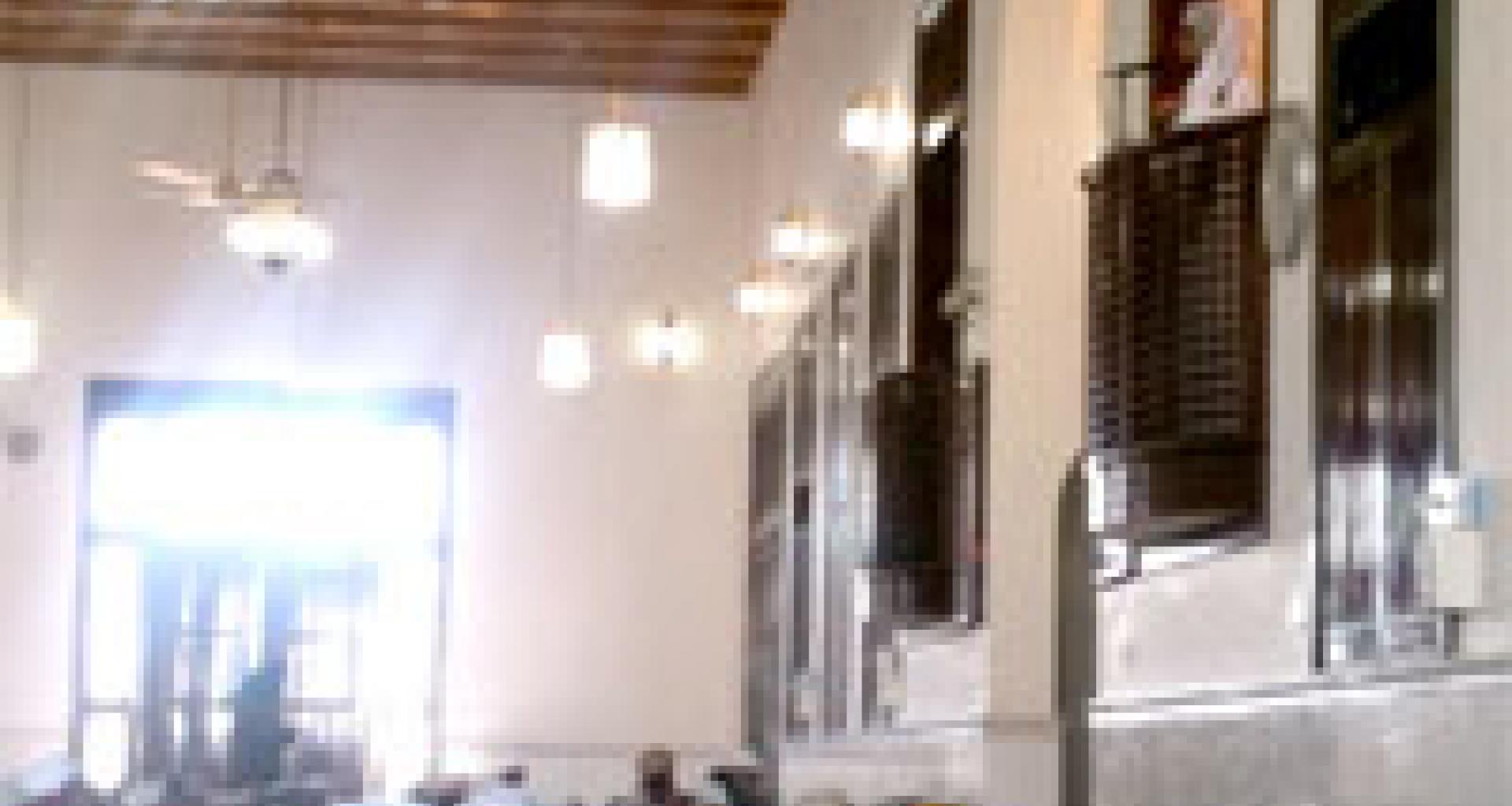 الحبيب عمر أثناء إلقاء الخطبة الحبيب عمر أثناء إلقاء الخطبة