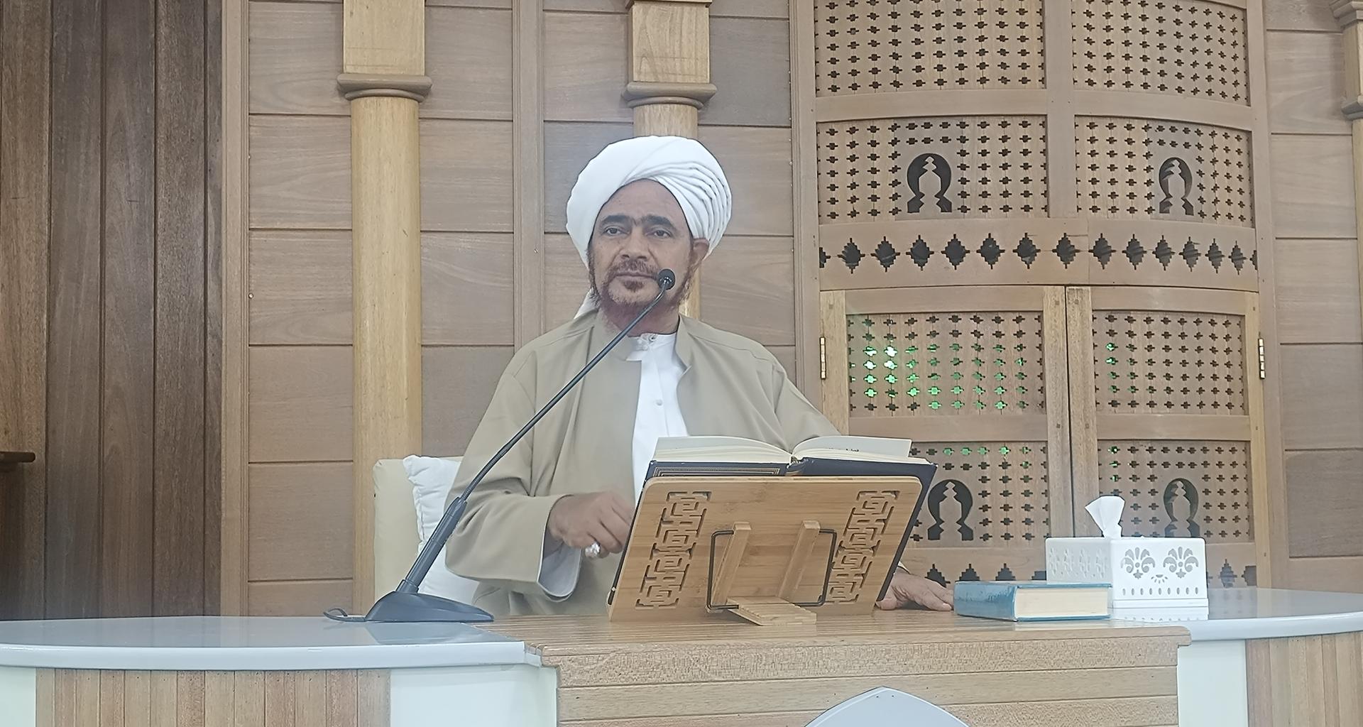 الأدب في الدين للإمام الغزالي  - آداب التاجر