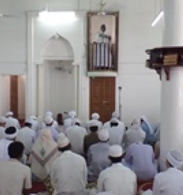 إشغال الفكر والقول والعمل بما دعا إليه الحق طوقُ درب النجاة والفوز