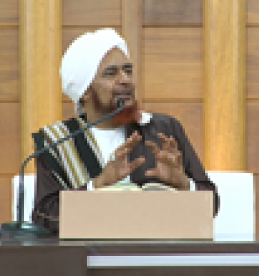 تفسير سورة التغابن، من قوله تعالى: {فَآمِنُوا بِاللَّهِ وَرَسُولِهِ وَالنُّورِ الَّذِي أَنزَلْنَا..} الآية: 8