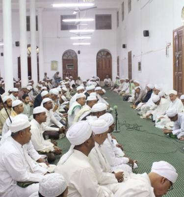 أحوال المستجيبين لدعوة الرحمن ورفعة مكانتهم وثمار الصلة بالصالحين