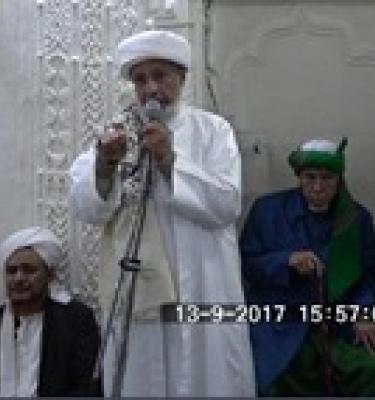 مذاكرة الحبيب عمر الجيلاني والحبيب عمر بن حفيظ في تشييع جنازة منصب آل العطاس رحمه الله