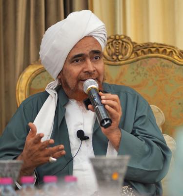 أسرار المحبة والاتصال وارتباطها بحقائق الإيمان والأدب وفهم نصوص الكتاب والسنة