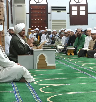 مجلس الروحة العلمي في دار المصطفى بتريم - السبت 2 شوال 1447