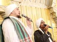 محاضرة في معهد الفخرية في جاكرتا