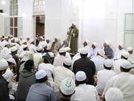 مذاكرة الحبيب عمر في مجلس حولية العلامة الحبيب محمد بن عبدالله الهدار في سيئون