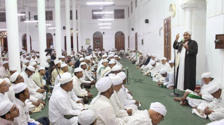 أحوال المستجيبين لدعوة الرحمن ورفعة مكانتهم وثمار الصلة بالصالحين